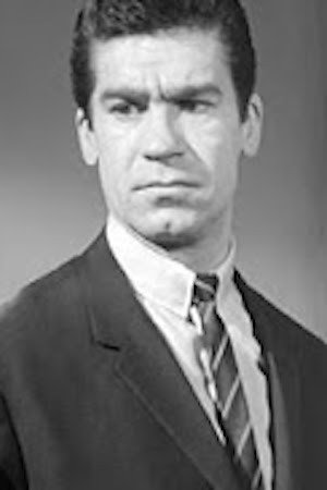 Scott Peters in The Canadians