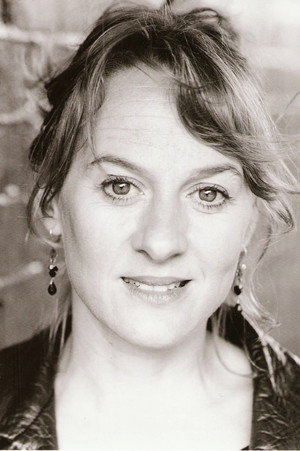 Niamh Cusack in Paris by Night