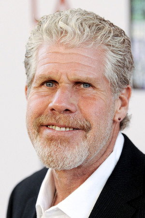 Ron Perlman in Quest for Fire