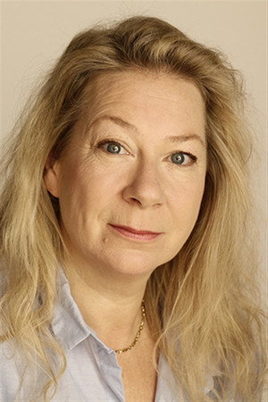 Ariane Pirié in Bonjour Madame, Bonjour Monsieur