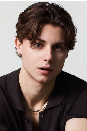 Carson MacCormac in Carter