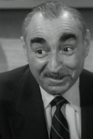 Louis Sorin in Animal Crackers