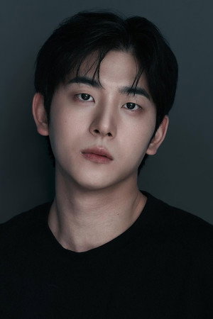 Shin Yong-seok in Oh! Boarding House (Movie)