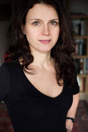 Elena Hahn in Der Krieg ist vorbei...