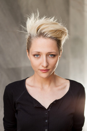 Martina Apostolova in Phi 1.618