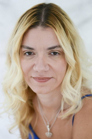 Genoveva Rossi in Midnight Show