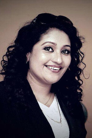 Thezni Khan in Pyppin Chuvattile Pranayam