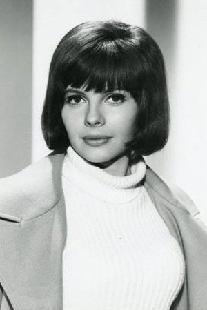 Julie Parrish in The Doberman Gang