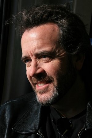 Tom Woodruff Jr. in Men in Suits