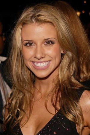 Melissa Schuman in Tiger