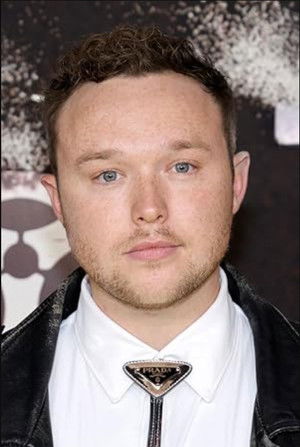 Ian Colletti in Phoebe in Wonderland