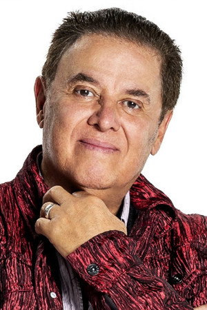 Mario Bezares in Los hojalateros