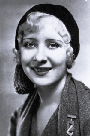 Gwen Lee in Traveling Husbands