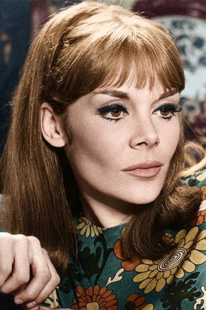 Françoise Brion in Le Début de la fin