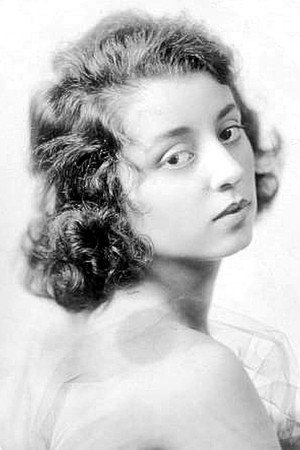 Margaret Risser in Threads of Destiny