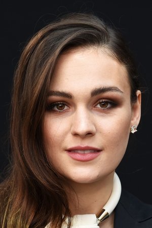 Sophie Skelton in 211