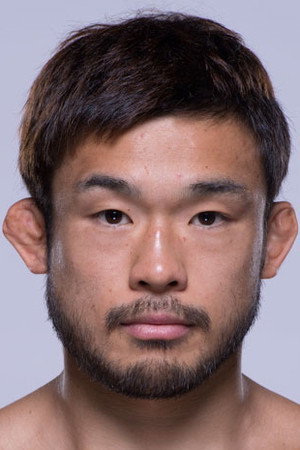 Hiromasa Ogikubo in Bellator MMA vs. RIZIN