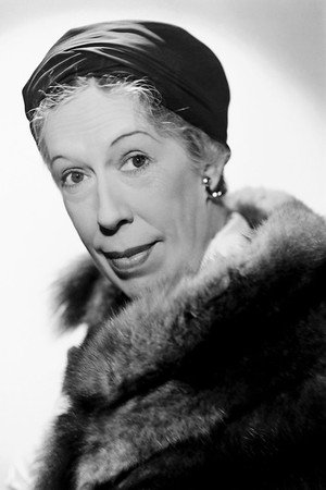 Edna May Oliver in Ladies of the Jury