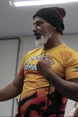 Aldair Brito de Solza - Navalha in Semear palavras e compartilhar saberes: A capoeira como saber afroconfluente
