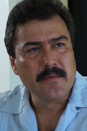 Julio Aldama Jr. in Los zetas