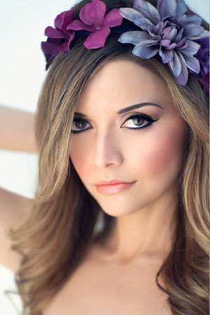 Cynthia Mendez in Blurt