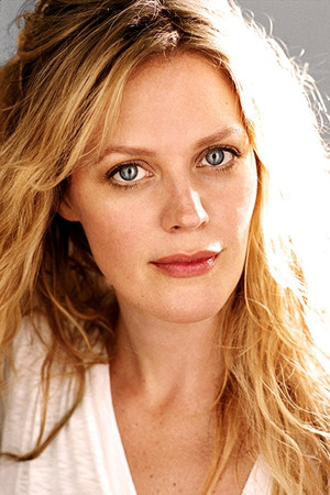 Elizabeth Stanley in Company: A Musical Comedy