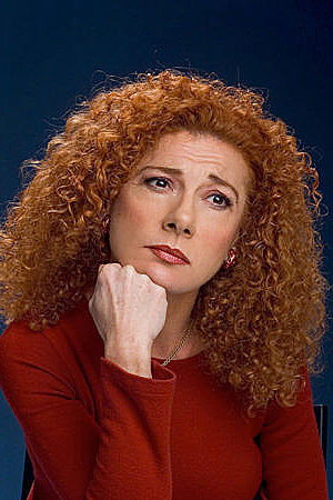 Cinzia Leone in Dearest Relatives, Poisonous Relations