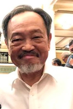 Tu Man-Sheng in Listen Before You Sing
