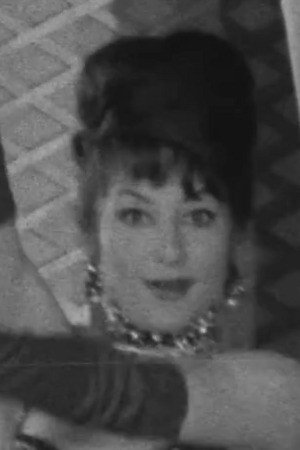 Tina in Burlesque Queen
