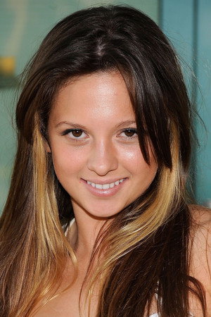 Mackenzie Rosman in Nightcomer