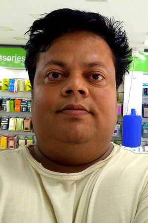 Anoop Chandran in Salaam Kashmier