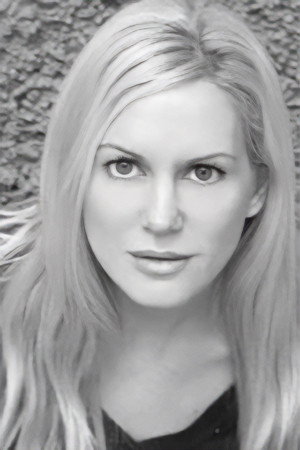 Anouk Ogueta in Trío de ases: el secreto de la Atlántida