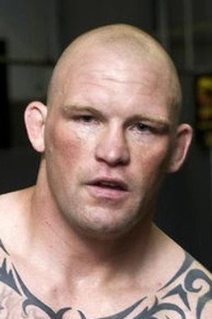 Travis Wiuff in UFC 52: Couture vs. Liddell 2