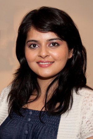 Roma Asrani in Aramane