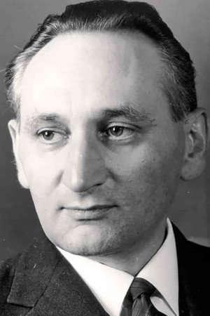 Egon Bahr in A Hero's Death