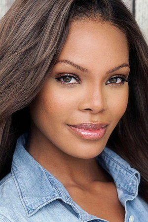 Crystle Stewart in Acrimony