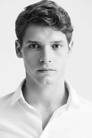 Billy Howle in The Species