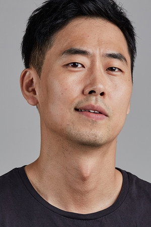 Yun Ki-chang in JUNG E