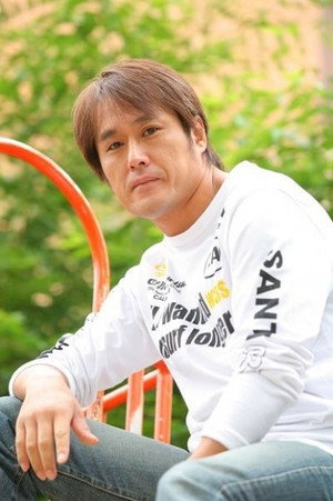 Seiji Takaiwa in Kamen Rider Decade: All Riders Super Spin-off