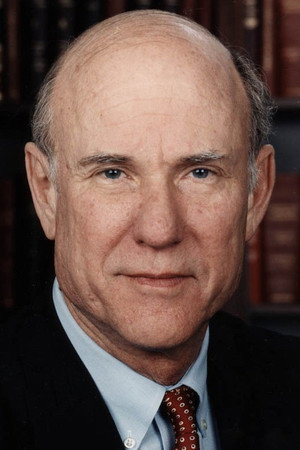Pat Roberts in The Grab