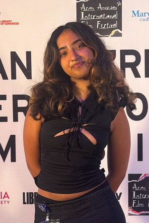Lulu Abathra in Lurching