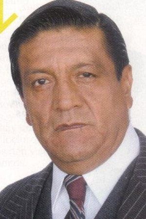 Edgardo Román in The History of the Pink Trunk