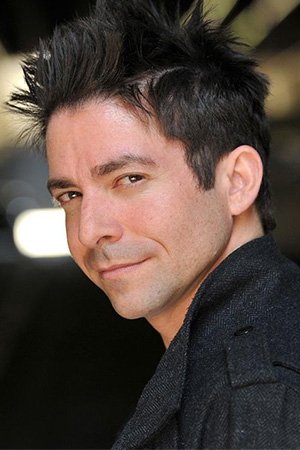 Jordan Tartakow in Chickenhare and the Secret of the Groundhog