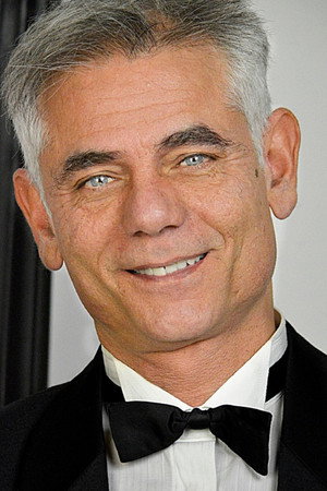 Mario Aterrano in Pater familias