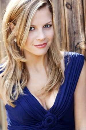 Stephanie Lemelin in Anonymous Rex