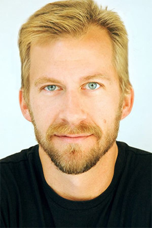 John Cantwell in An American Masquerade