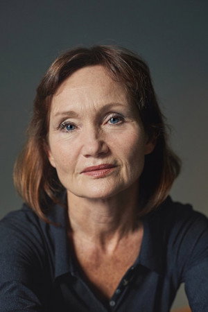 Barbara Schnitzler in Fernes Land