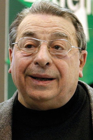 Jorge Lavelli in The Wall