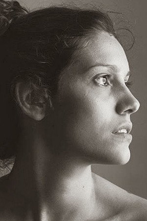 Flora Bulcão in The Ornithologist