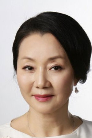 Lee Young-ran in A Petal